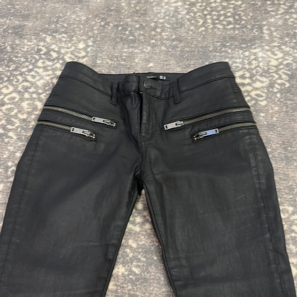 ZARA COATED 4 ZIPPER SLIM BLACK JEAN. LOOKS LIKE LEATHER SIZE 4 - Picture 2 of 12